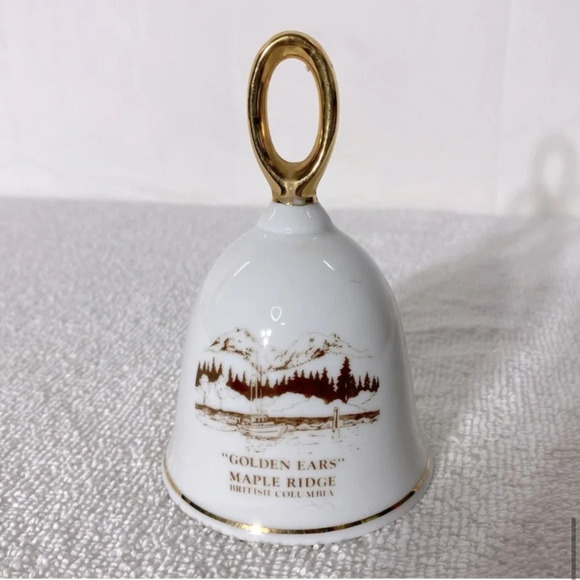 Vintage White Brown Gold Maple Ridge British Columbia Ceramic Souvenir Bell - Picture 11 of 11